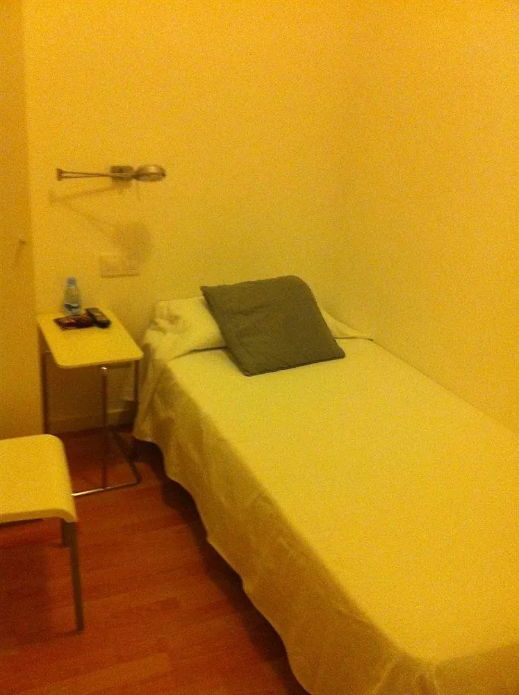 Hostalet De Barcelona Guest house